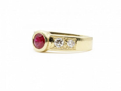Vintage 1ct Ruby and Diamond Gold Band Ring