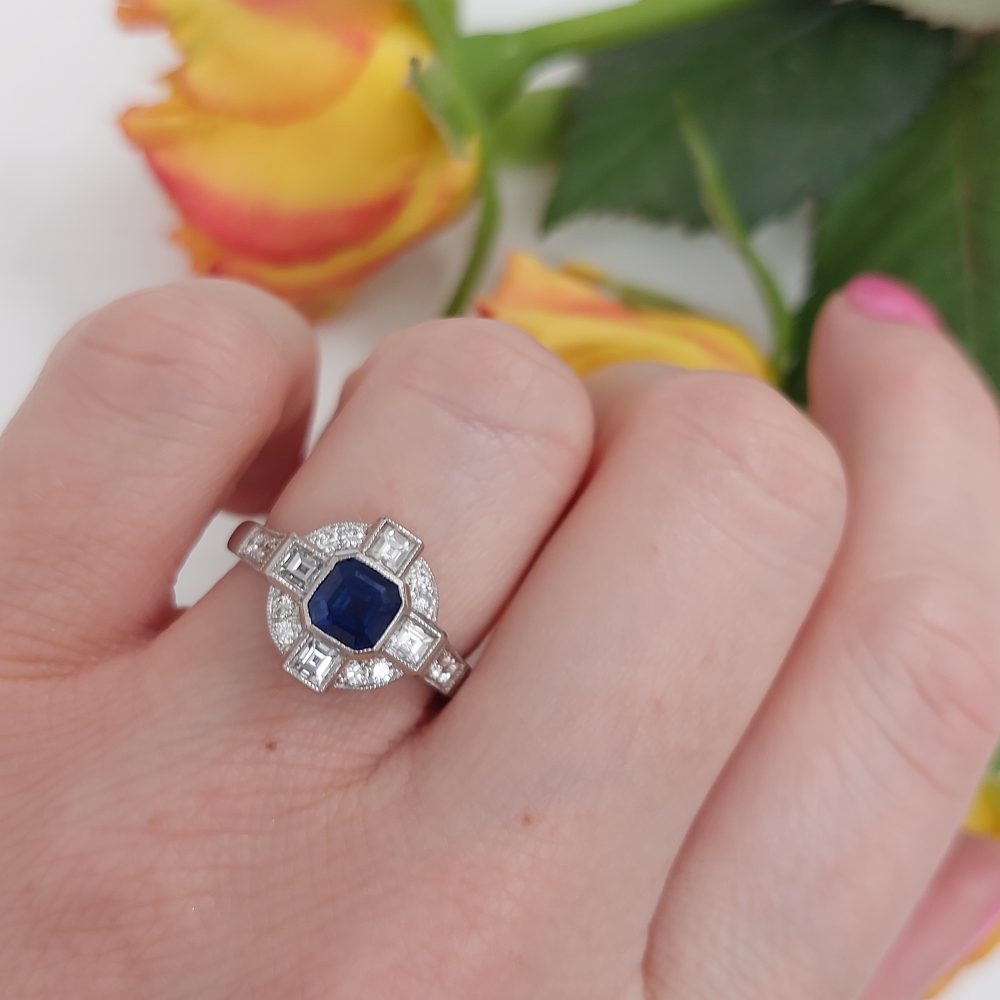 Vintage 1ct Sapphire and Diamond Ring