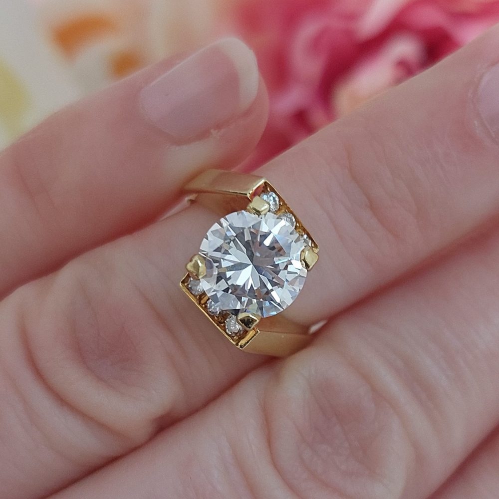 Vintage 2.36ct Brilliant Cut Diamond Ring, Circa 1970s
