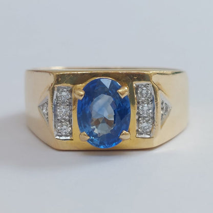 Vintage 2.50ct Sapphire and Diamond Signet Ring