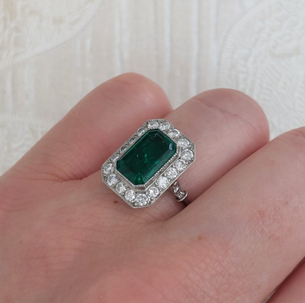Vintage 2ct Emerald and Diamond Dress Ring