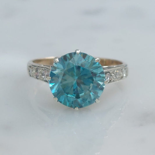 Vintage 3.75ct Blue Zircon and Diamond Set Ring