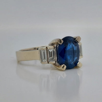 Vintage 4.50ct Sapphire and Baguette Cut Diamond Ring