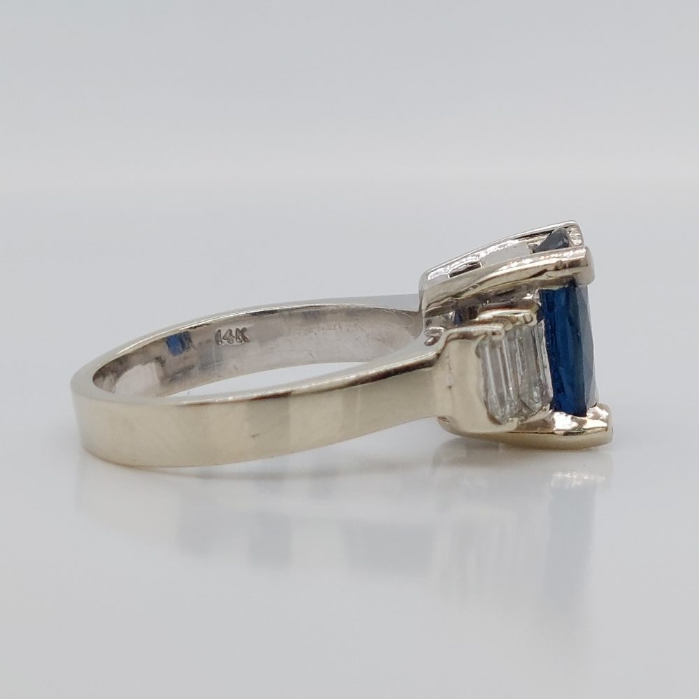 Vintage 4.50ct Sapphire and Baguette Cut Diamond Ring