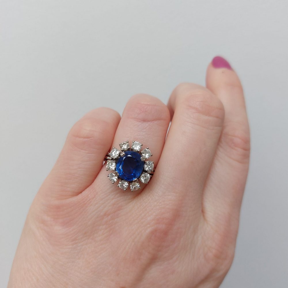 Vintage 4ct Sapphire and Diamond Cluster Ring