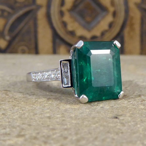 Vintage 5.62ct Emerald and Diamond Ring