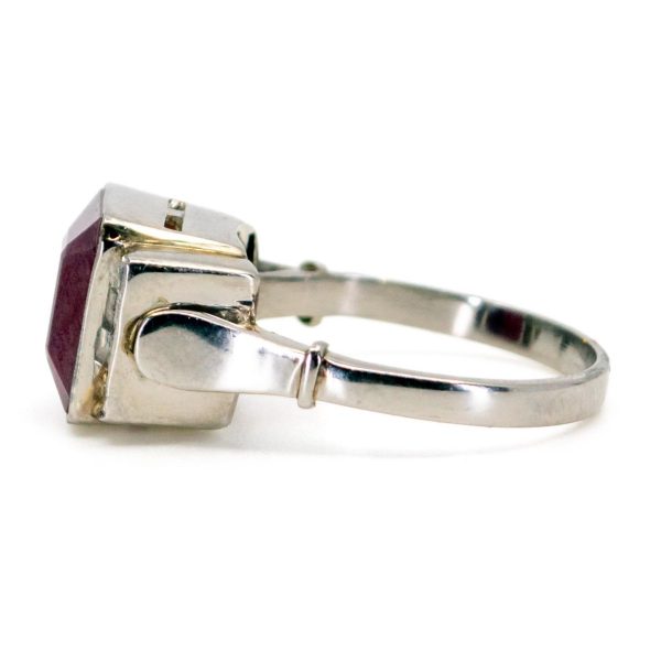 Vintage 6 Carats Ruby & Diamond Platinum Ring