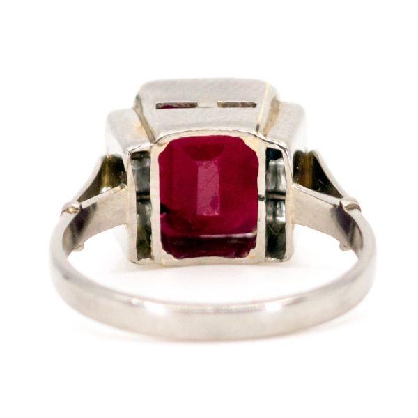 Vintage 6 Carats Ruby & Diamond Platinum Ring