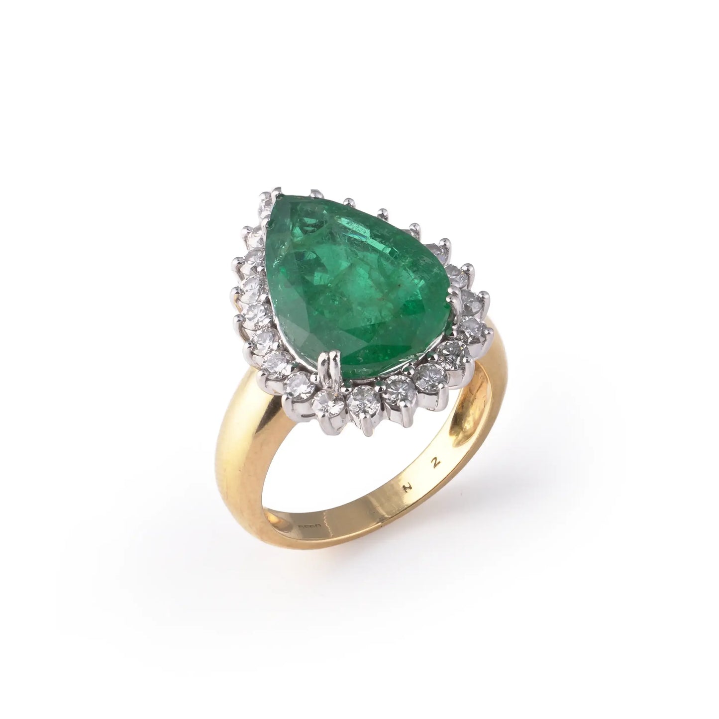 Vintage 18 Carat Gold Cluster Ring With 6 ct Natural Emerald And Diamonds