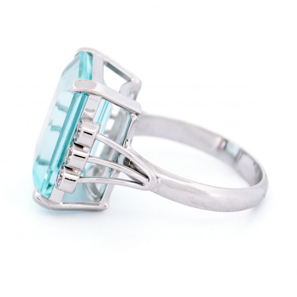 Vintage 9ct Aquamarine and Diamond Dress Ring
