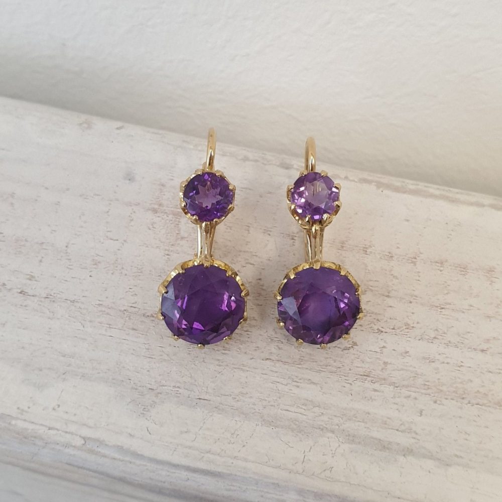 Vintage Amethyst 5.50ct Gold Drop Earrings