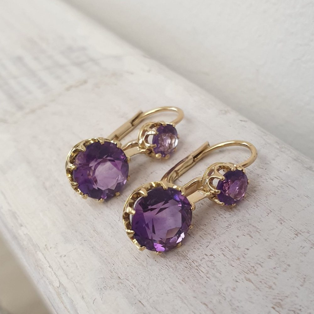 Vintage Amethyst 5.50ct Gold Drop Earrings