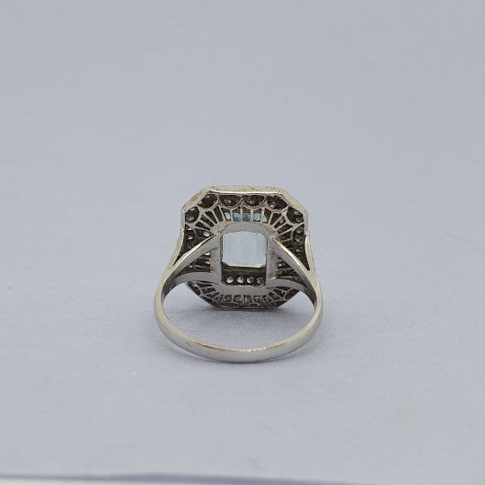 Vintage Aquamarine and Diamond Cluster 18ct Gold Ring