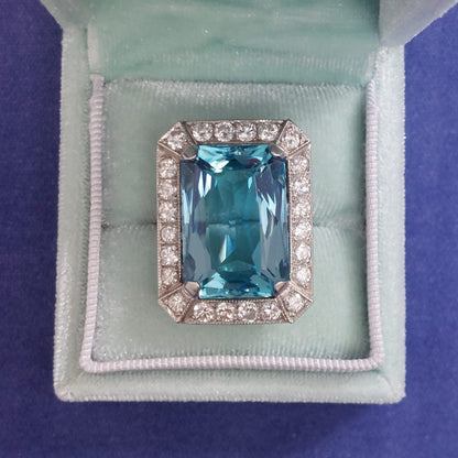Vintage Aquamarine and Diamond Dress Ring, 20cts