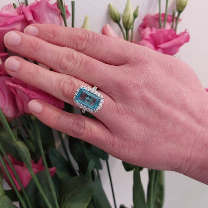 Vintage Aquamarine and Diamond Cluster Ring