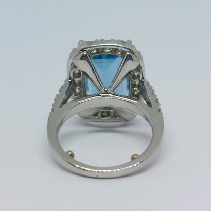 Vintage Aquamarine and Diamond Cluster Ring