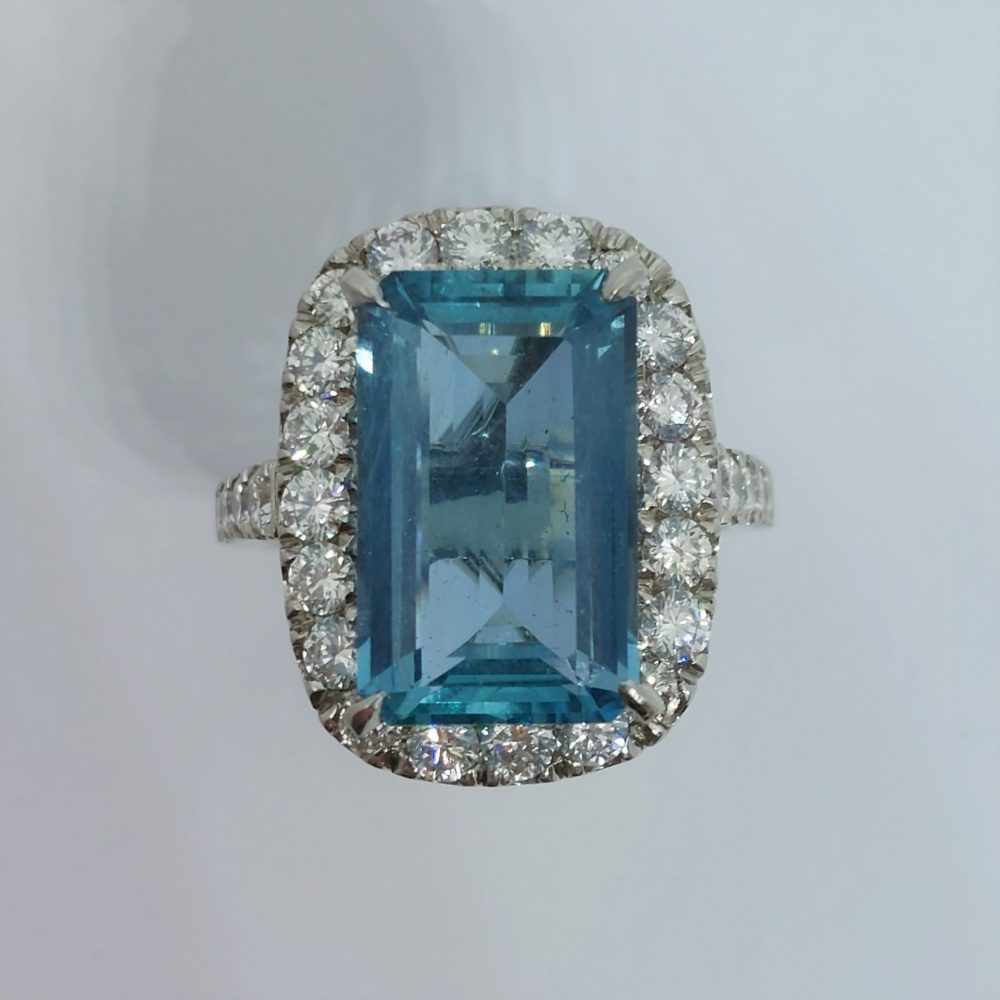 Vintage Aquamarine and Diamond Cluster Ring