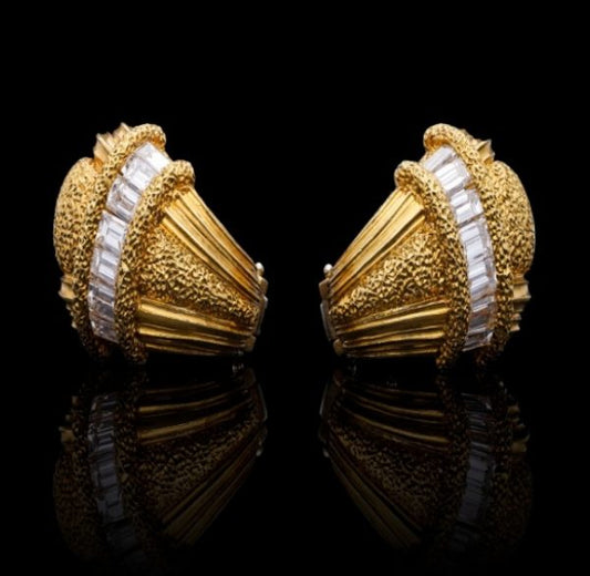 Vintage Buccellati Diamond Seashell Gold Earrings