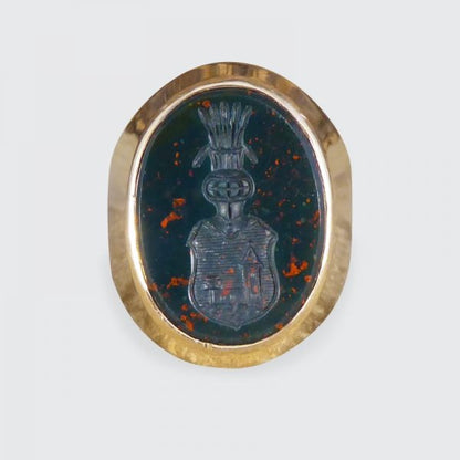 Vintage Carved Bloodstone 18ct Gold Signet Ring