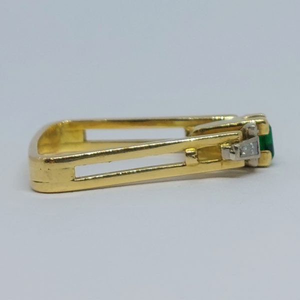 Vintage Emerald and Baguette Cut Diamond Ring