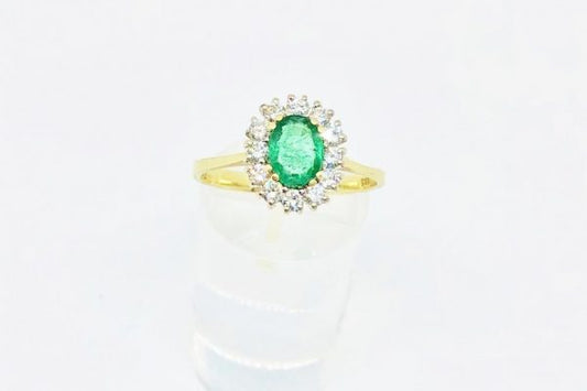 Vintage Emerald and Diamond Gold Cluster Ring