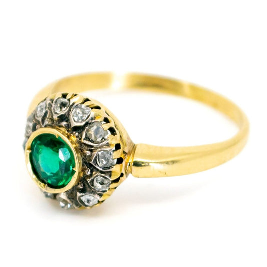 Vintage Emerald and Old Mine Cut Diamond Cluster Ring 