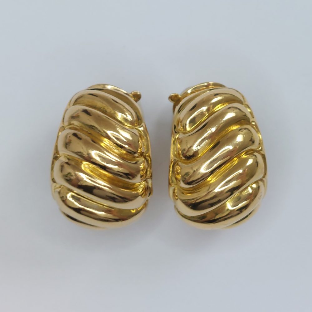 Vintage French Van Cleef and Arpels Gold Earrings