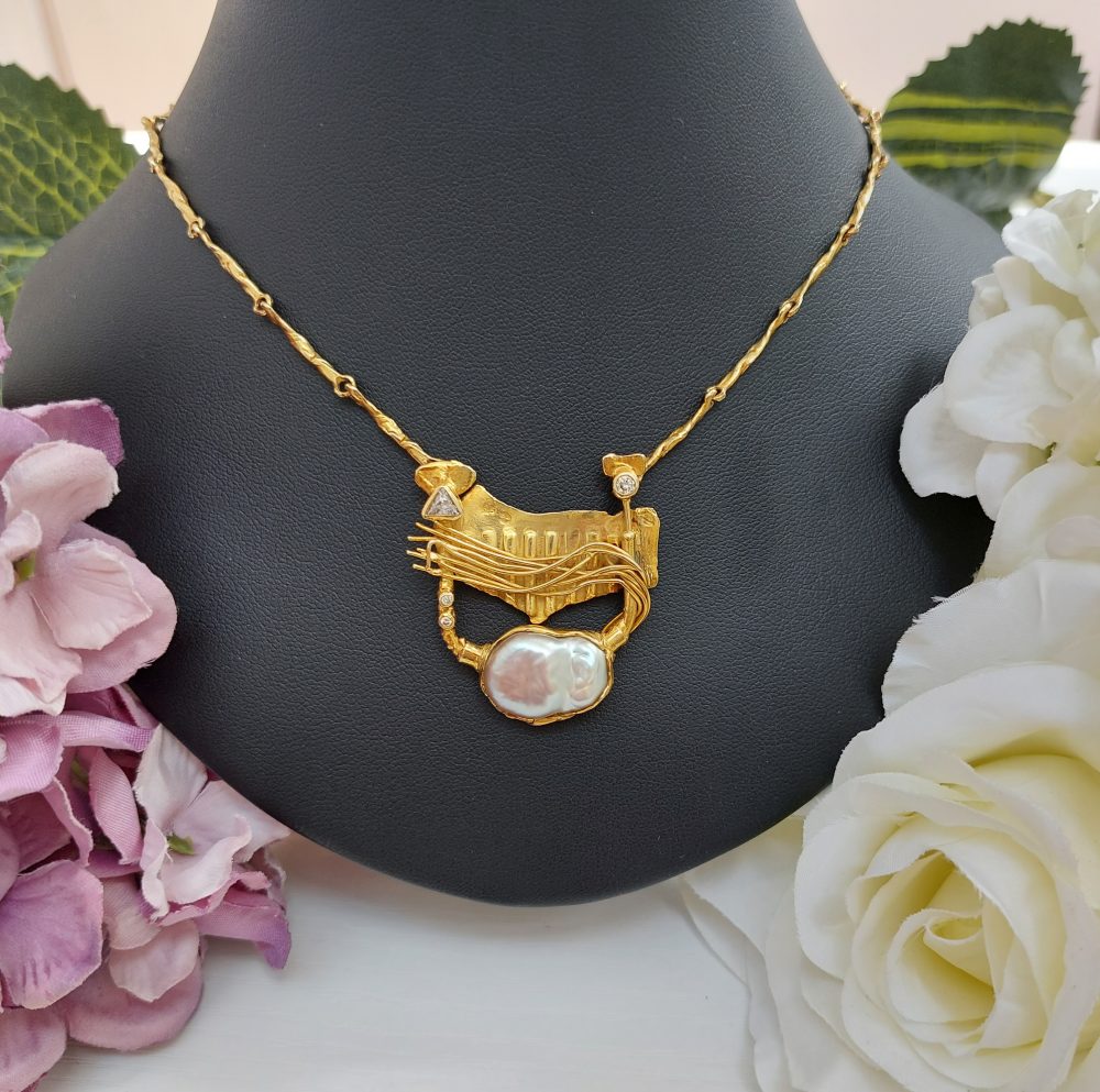 Vintage Mabe Pearl and Diamond Gold Necklace