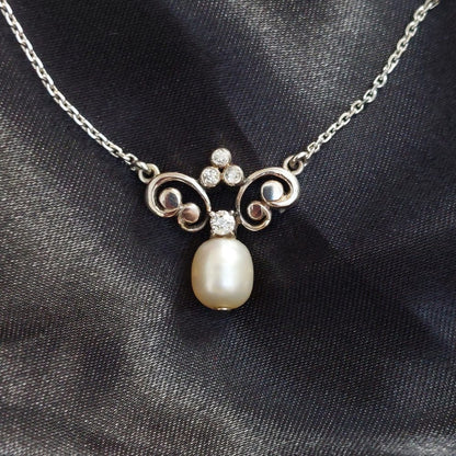 Vintage Pearl and Diamond Pendant Necklace