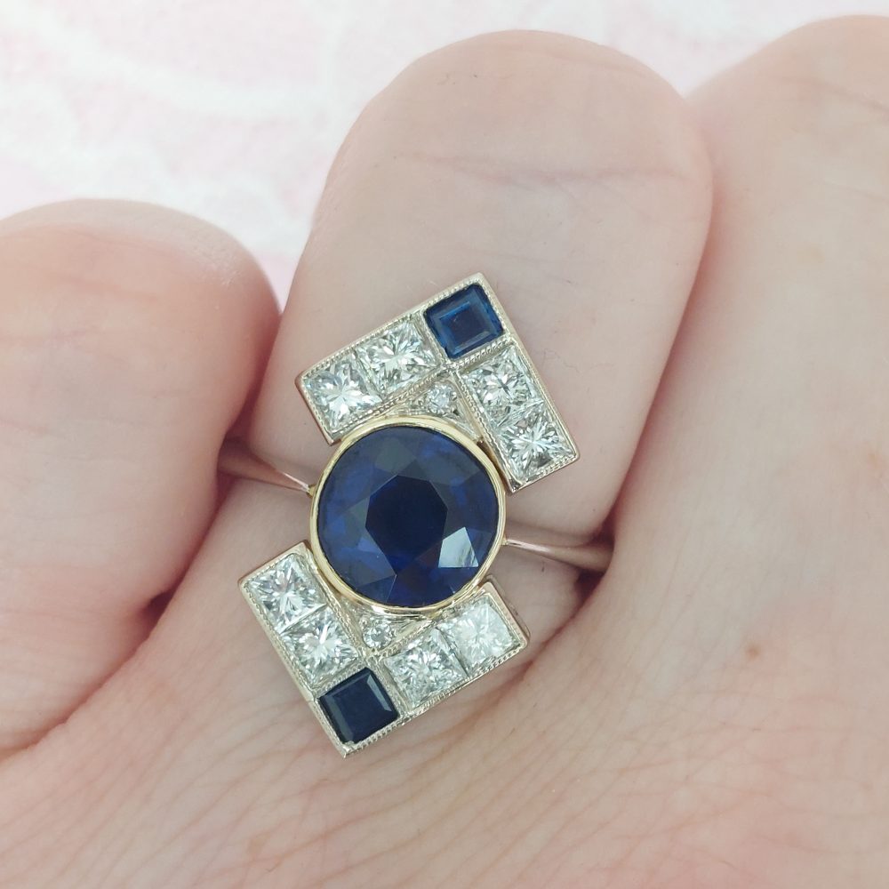 Vintage Sapphire and Diamond Plaque Ring