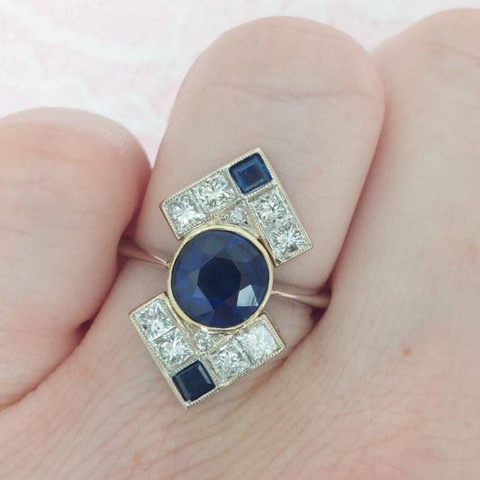 Vintage Sapphire and Diamond Plaque Ring
