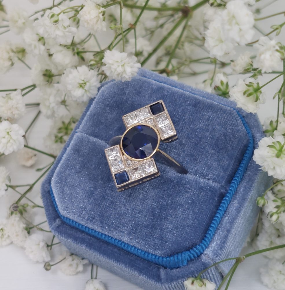 Vintage Sapphire and Diamond Plaque Ring