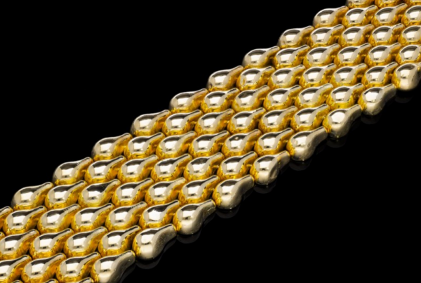 Vintage Teardrop Shape 18ct Gold Cuff Bracelet