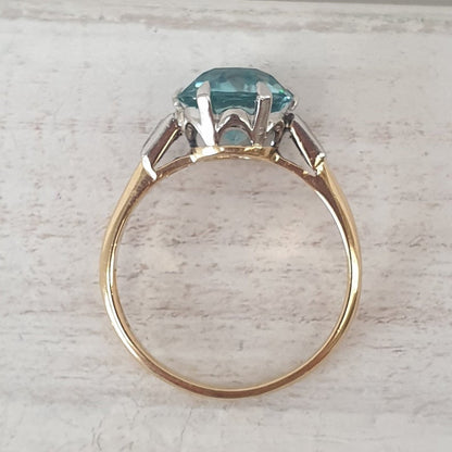 Vintage Zircon and Diamond 18ct Gold Platinum Ring