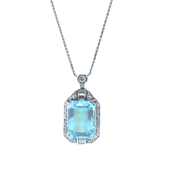 Jewellery 18ct White Gold large 22 cts Aquamarine & Diamond Cluster Pendant on Chain  Art Deco style 