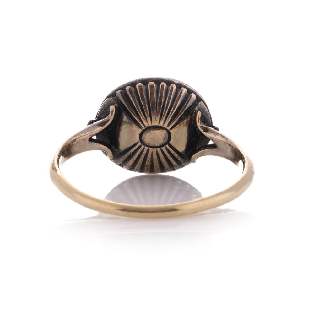 Georgian diamond cluster ring in 18 carat gold and silver.