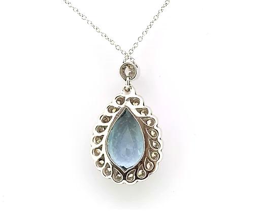 Aquamarine and Diamond Pendant, 5.32 carat total, 18ct Gold