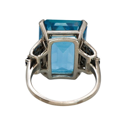 Art Deco 20cts Aquamarine Cocktail Ring in Platinum with Sapphire and Diamond