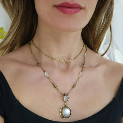 Art Nouveau Antique Moonstone and Gold Pendant Necklace, Circa 1890