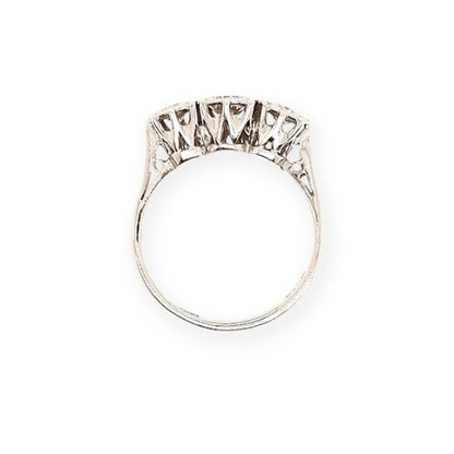 Diamond 0.40 carat Three-Stone Ring in 18ct White Gold