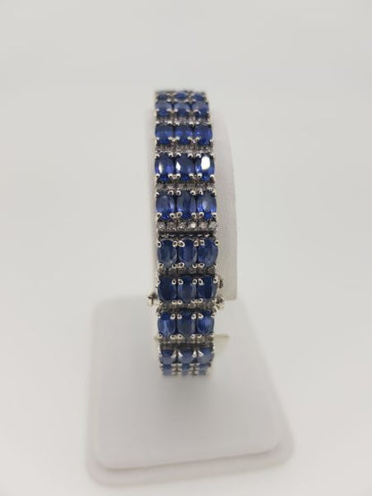 Oval Cut Sapphire and Diamond Bracelet in 14ct Gold, 12.00 carat total