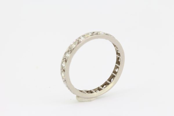 1.0ct Diamond Full Eternity Band Ring; traditional 18ct white gold full eternity ring set with diamonds, estimated 1.00 carat total