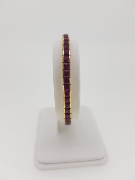 French Cut Ruby Line Bracelet in 14ct Gold, 10.00 carat total
