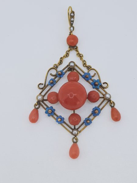 Cabochon Cut Coral and Pearl Pendant in 15ct Gold; set with cabochon corals, accented with pearl set corners and coral drops