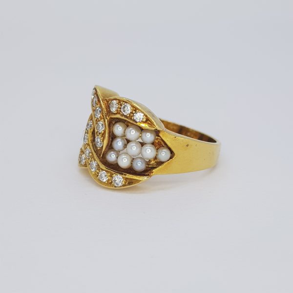 Pearl and Diamond Crossover Ring in 18ct yellow gold