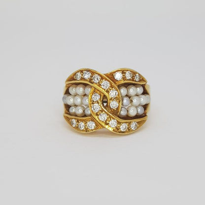 Pearl and Diamond Crossover Ring in 18ct yellow gold