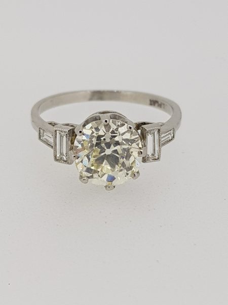 2.26ct Diamond Solitaire Engagement Ring with baguette Cut Diamond Shoulders in Platinum