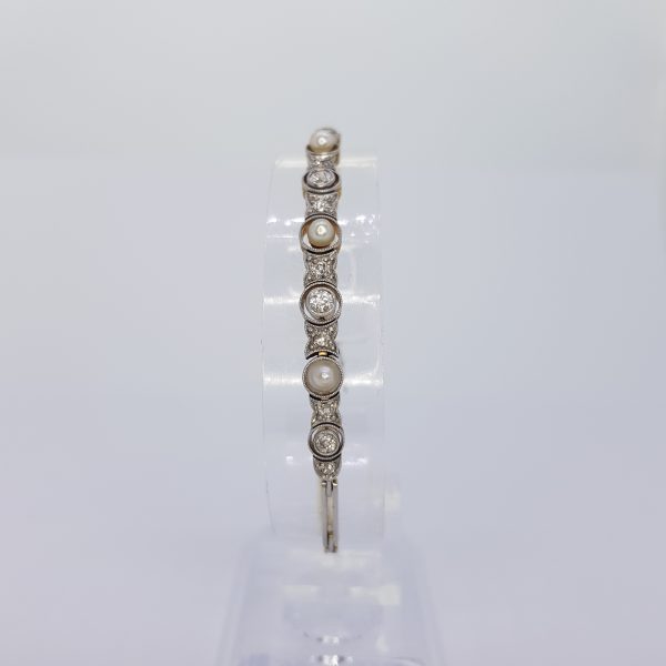 Antique Victorian Natural Pearl and Diamond Bracelet; elegant Victorian yellow gold bracelet set with natural pearls and sparkling diamonds