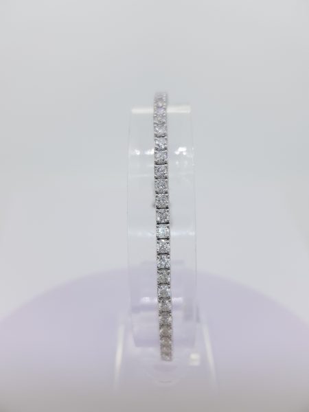 Diamond Line Bracelet in 18ct White Gold, 5.40 carat total