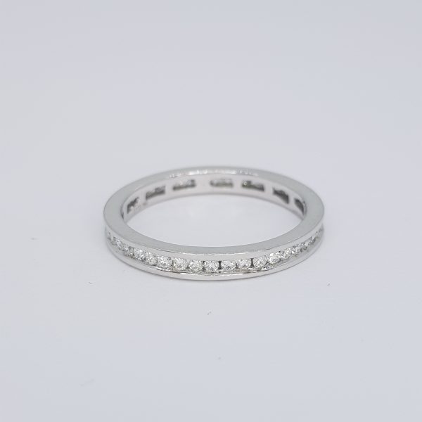Diamond Full Eternity Band Ring, 1.00 carat total, classic 18ct white gold full eternity ring channel-set with round brilliant-cut diamonds, Ring size N 1/2